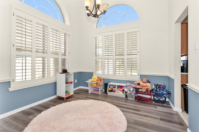 9658 Therrell Drive, Houston, TX 77064