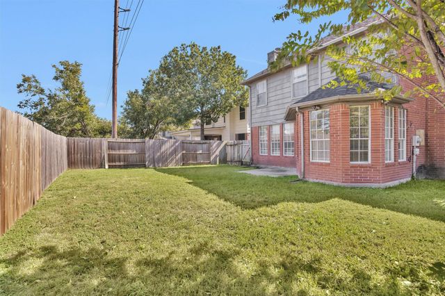 9658 Therrell Drive, Houston, TX 77064