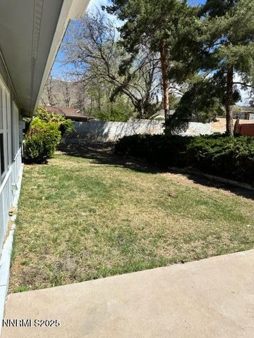 7050 Pembroke Drive, Reno, NV 89502