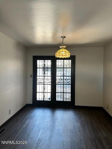 7050 Pembroke Drive, Reno, NV 89502