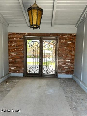 7050 Pembroke Drive, Reno, NV 89502