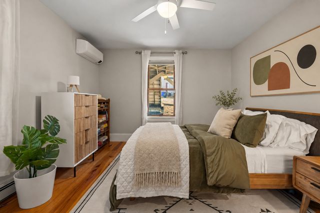 45 Green St A, Boston, MA 02130
