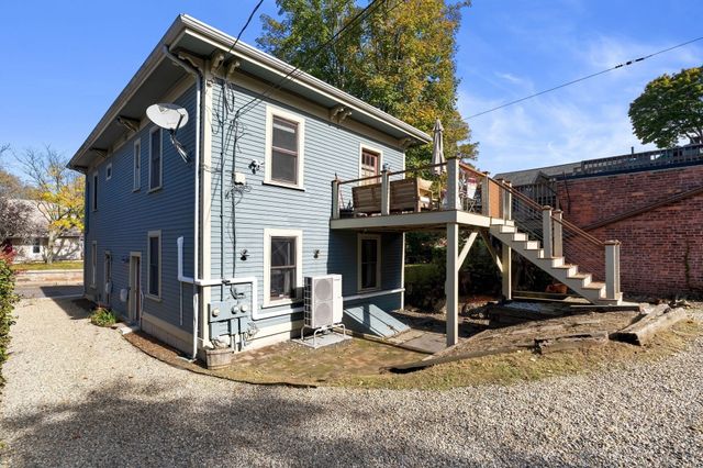 45 Green St A, Boston, MA 02130