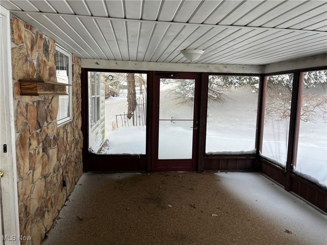 208 Ridgewood Boulevard, Minerva, OH 44657