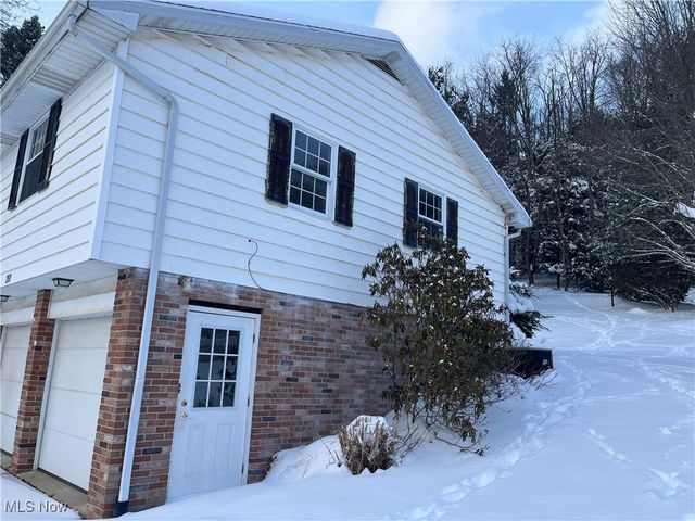 208 Ridgewood Boulevard, Minerva, OH 44657