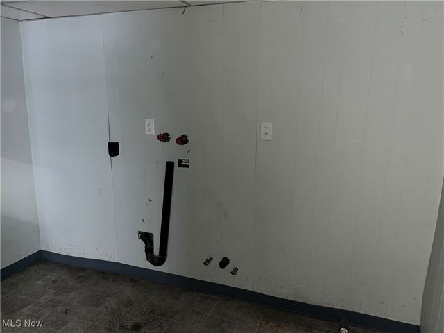 208 Ridgewood Boulevard, Minerva, OH 44657