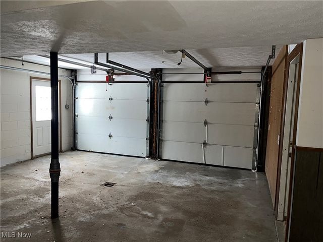 208 Ridgewood Boulevard, Minerva, OH 44657