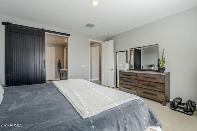 9935 E THORNBUSH Avenue, Mesa, AZ 85212