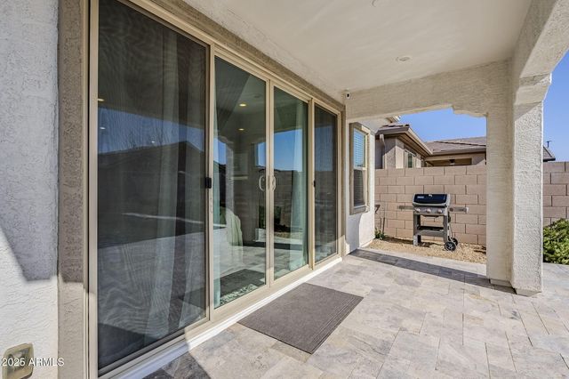 9935 E THORNBUSH Avenue, Mesa, AZ 85212