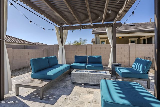 9935 E THORNBUSH Avenue, Mesa, AZ 85212