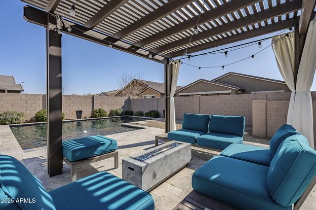 9935 E THORNBUSH Avenue, Mesa, AZ 85212