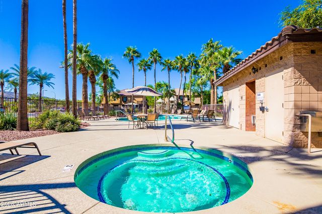 2965 E Dunbar Drive, Phoenix, AZ 85042