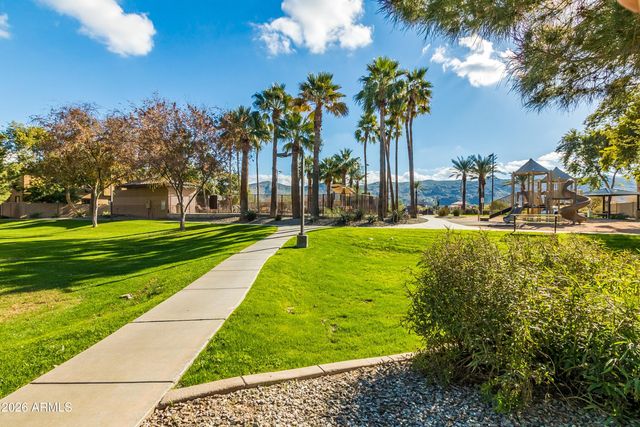 2965 E Dunbar Drive, Phoenix, AZ 85042