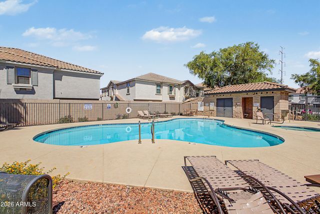 2965 E Dunbar Drive, Phoenix, AZ 85042