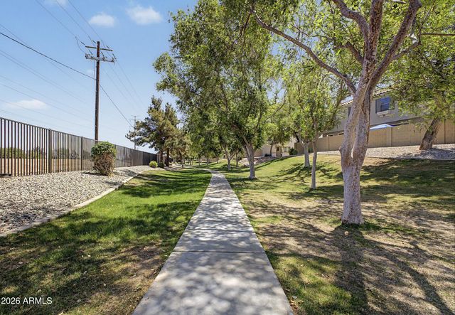 2965 E Dunbar Drive, Phoenix, AZ 85042
