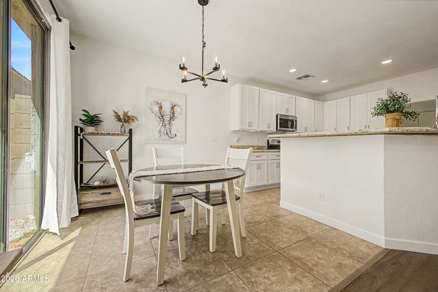 2965 E Dunbar Drive, Phoenix, AZ 85042