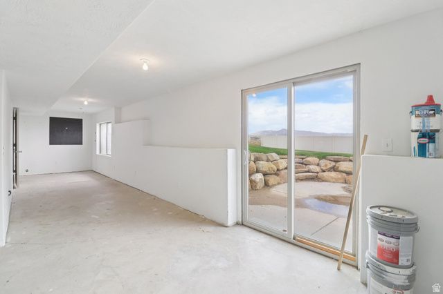 486 W MEADOW CREST WAY, Saratoga Springs, UT 84045