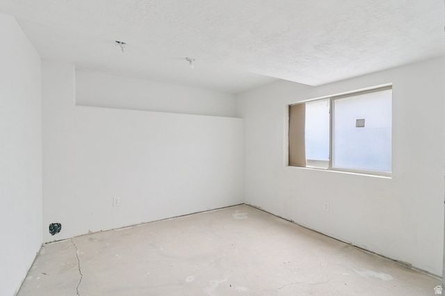 486 W MEADOW CREST WAY, Saratoga Springs, UT 84045