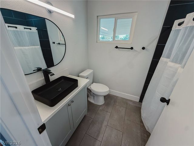 2580 East Hacienda Avenue, Las Vegas, NV 89120