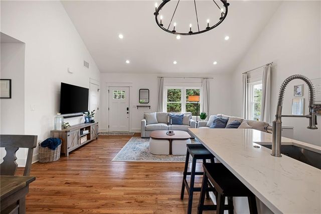 3300 Ridgecrest Road SE, Smyrna, GA 30080