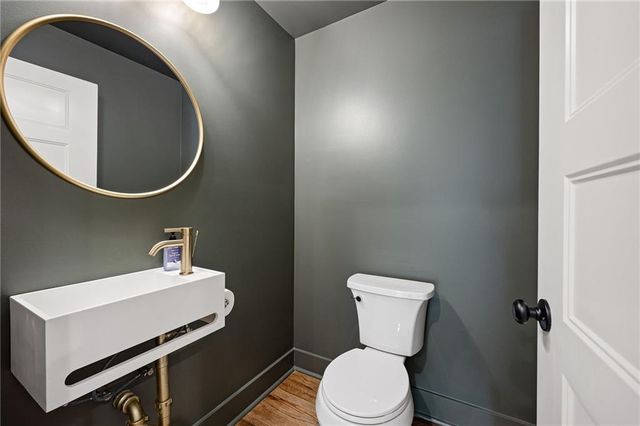 3300 Ridgecrest Road SE, Smyrna, GA 30080