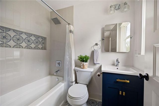 3300 Ridgecrest Road SE, Smyrna, GA 30080