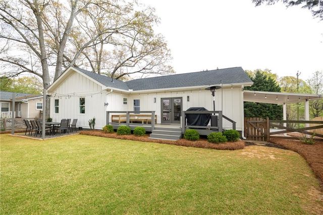 3300 Ridgecrest Road SE, Smyrna, GA 30080