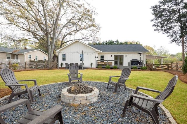 3300 Ridgecrest Road SE, Smyrna, GA 30080