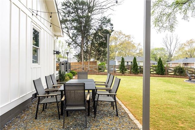 3300 Ridgecrest Road SE, Smyrna, GA 30080