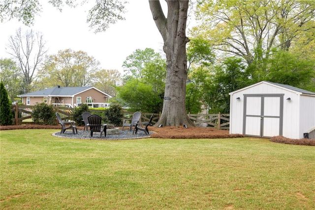 3300 Ridgecrest Road SE, Smyrna, GA 30080