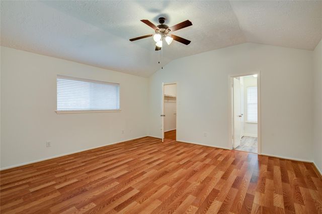 1911 Ripple Creek Drive, Missouri City, TX 77489