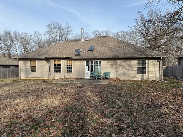 5 Ventnor Drive, Bella Vista, AR 72715