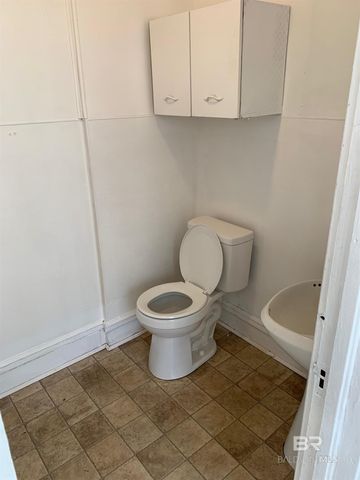 109 S Carlen Street, Mobile, AL 36606