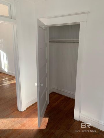 109 S Carlen Street, Mobile, AL 36606