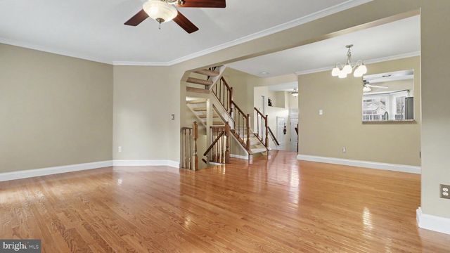 21744 LEATHERLEAF CIR, Sterling, VA 20164