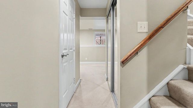 21744 LEATHERLEAF CIR, Sterling, VA 20164