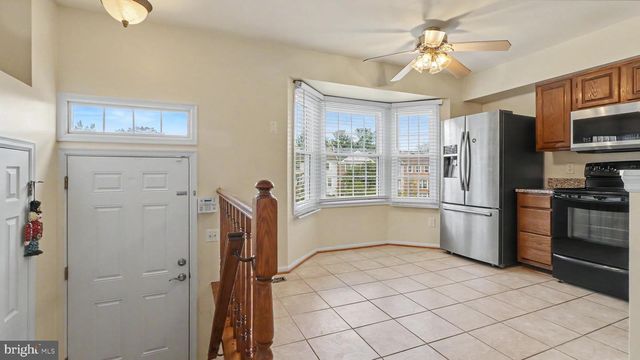 21744 LEATHERLEAF CIR, Sterling, VA 20164