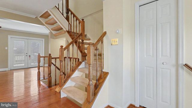 21744 LEATHERLEAF CIR, Sterling, VA 20164
