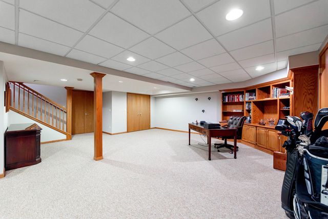 14517 Albany Avenue, Lemont, IL 60439