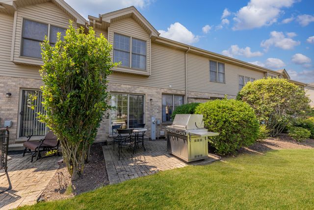 14517 Albany Avenue, Lemont, IL 60439