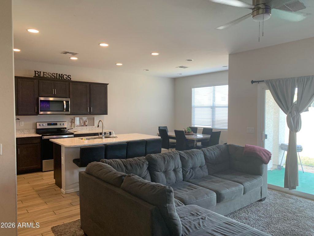 4521 S 103RD Drive, Tolleson, AZ 85353 — photo 2