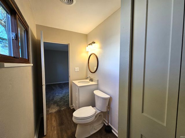 1812 W Riga Avenue, Marion, IN 46952