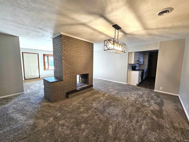 1812 W Riga Avenue, Marion, IN 46952