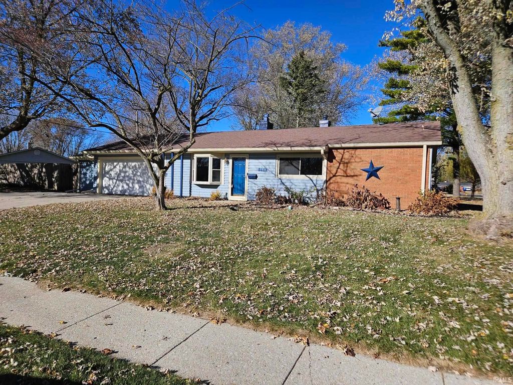 1812 W Riga Avenue, Marion, IN 46952