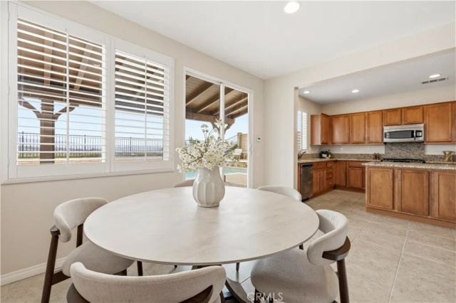 28838 Coal Mountain Court, Valencia, CA 91354