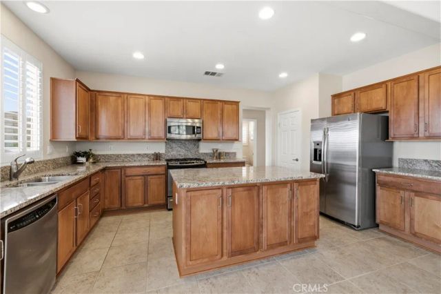 28838 Coal Mountain Court, Valencia, CA 91354