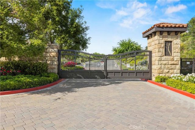 28838 Coal Mountain Court, Valencia, CA 91354