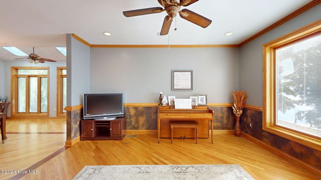 123 Riverview Drive, Washington, NC 27889