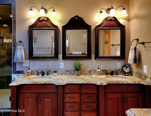123 Riverview Drive, Washington, NC 27889