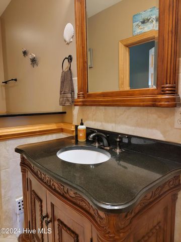 123 Riverview Drive, Washington, NC 27889